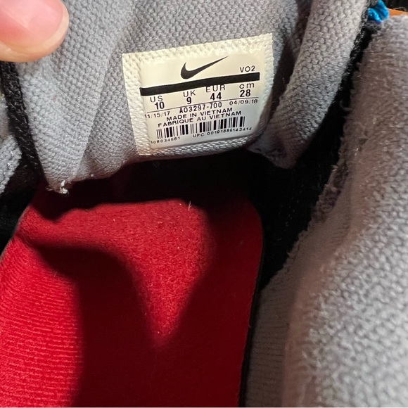 Nike Air Humara 17 Elemental Gold Tan and Blue Athletic Shoes Men's size 10 - Picture 6 of 6